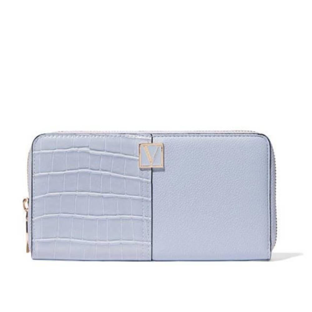 Victoria's Secret The Victoria Wallet Limited Edition Skyflower Blue Croc Pebble